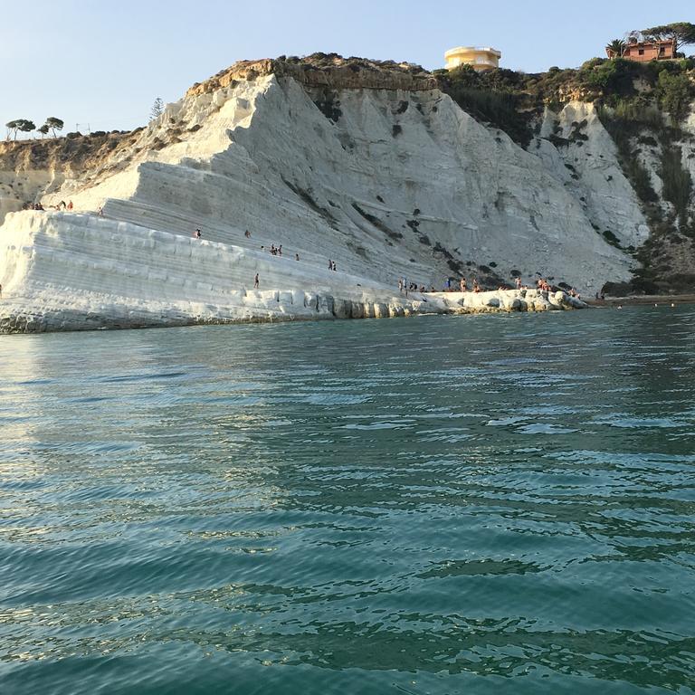 Casa Vacanza Scala Dei Turchi Realmonte Exterior foto